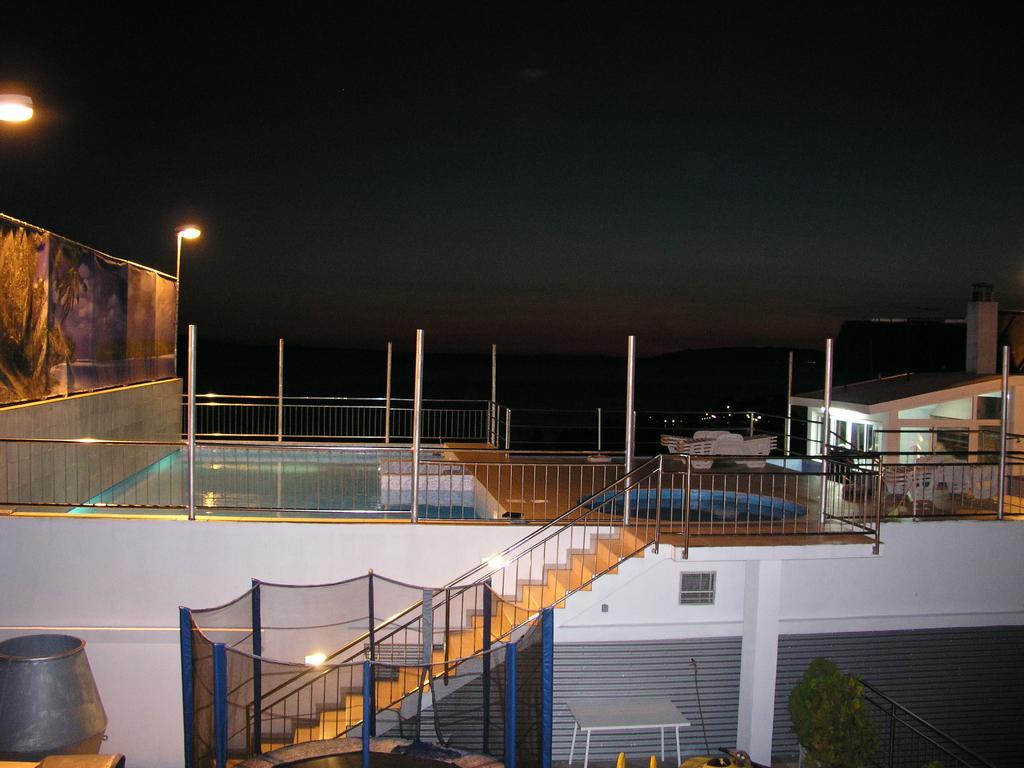 Aparthotel Pecic Gradac  Exteriör bild