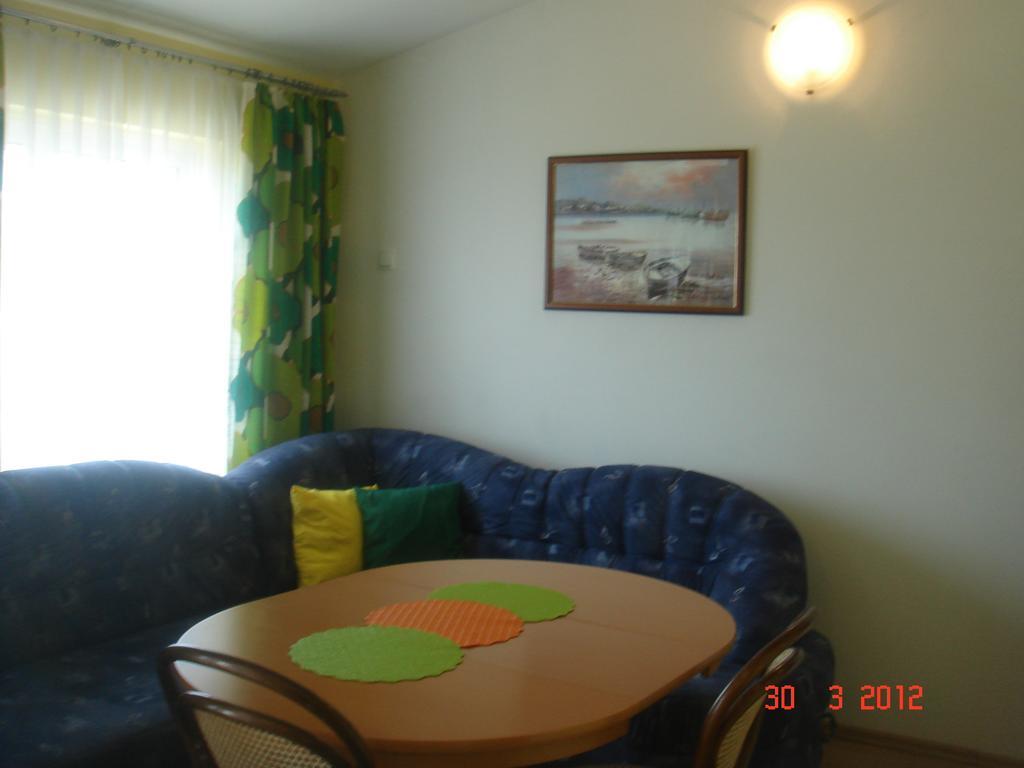 Aparthotel Pecic Gradac  Exteriör bild