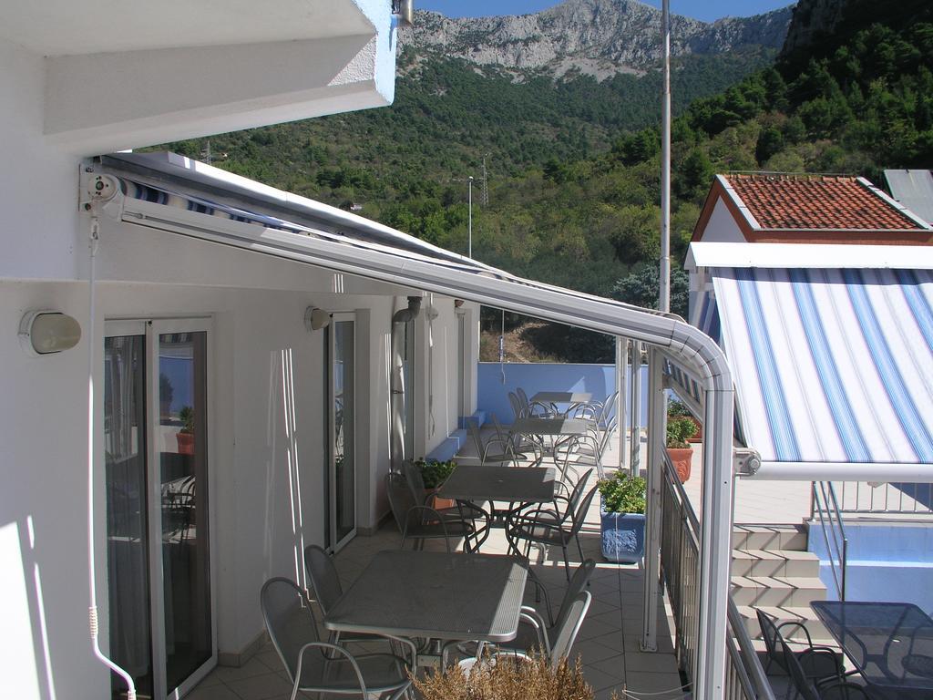Aparthotel Pecic Gradac  Exteriör bild