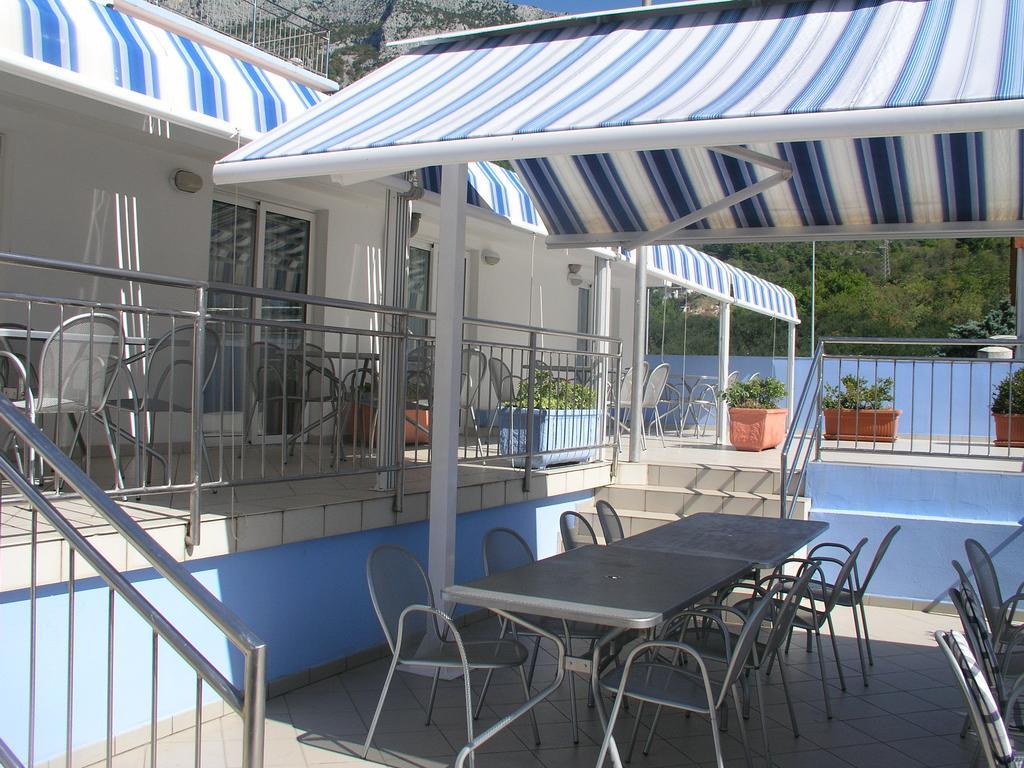 Aparthotel Pecic Gradac  Exteriör bild